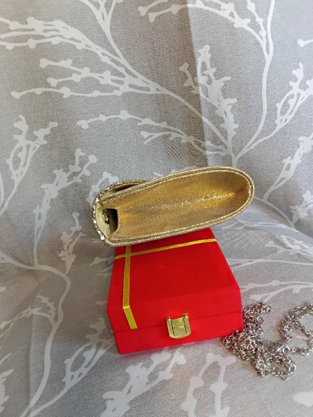 Gold Shimmer Envelope Clutch | Detachable Silver Chain - Picture 5 of 7